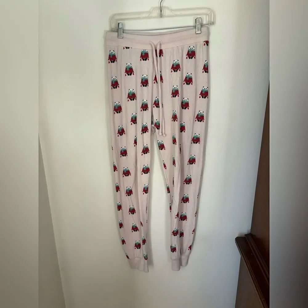 AEO American Eagle Panda PJ Pants Size M Pink